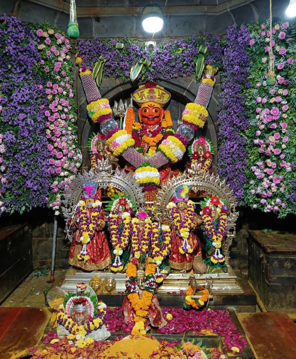 Today's Darshan (Sunday)