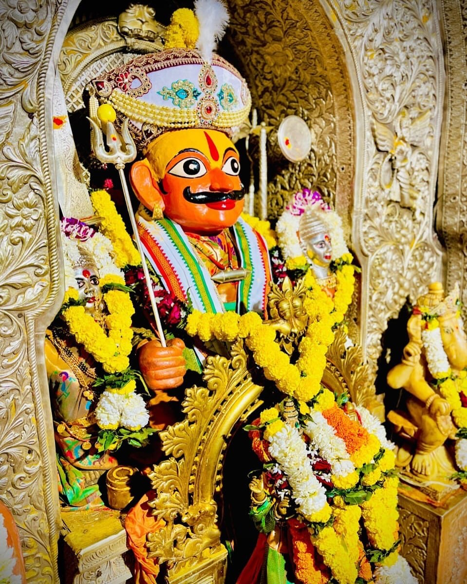 Today's Darshan (Sunday)